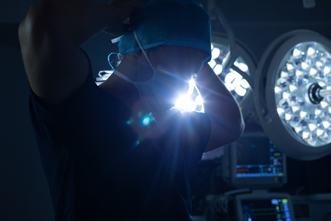 Fentanyl: Biological Mechanisms, Surgical Applications and Side Effects